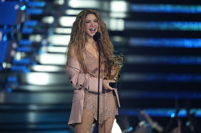 H Shakira στα MTV Awards, τον Σεπτέμβριο του 2023/ Photo by Charles Sykes/Invision/AP