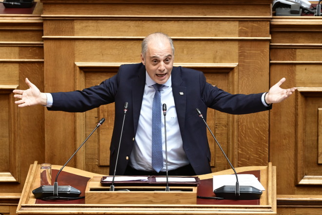 Καρυστιανού: Με πόσους θανάτους ο Καραμανλής θα σταθεί μπροστά στον δικαστή