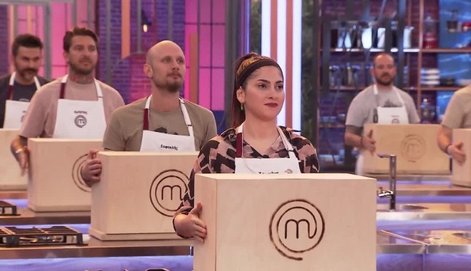 MasterChef: Οι διαγωνιζόμενοι με το Mystery Box ανά χείρας