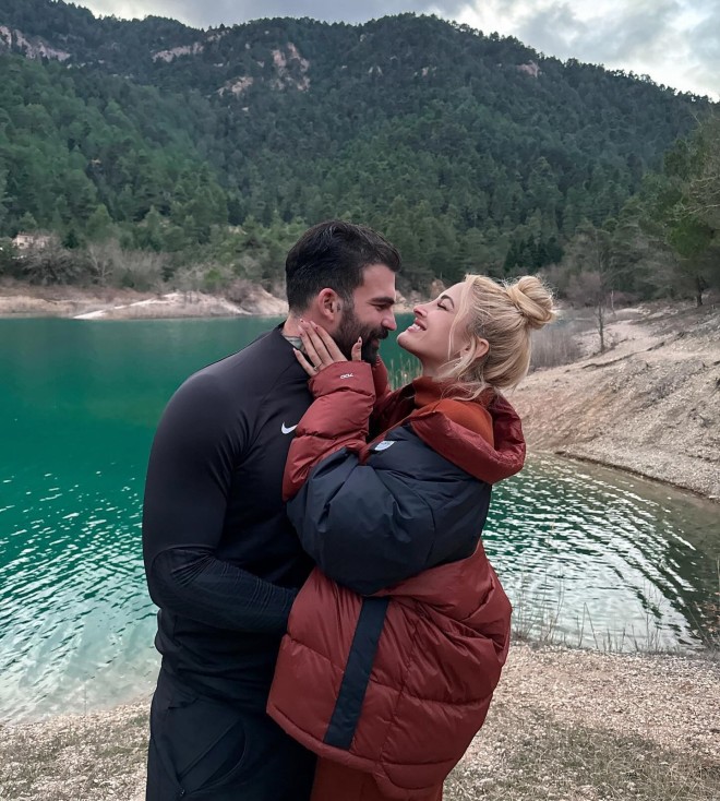 Η Ιωάννα Τούνη κι ο Δημήτρης Αλεξάνδρου είναι τρελά ερωτευμένοι κι αυτό βγαίνει στο... Instagram τους!