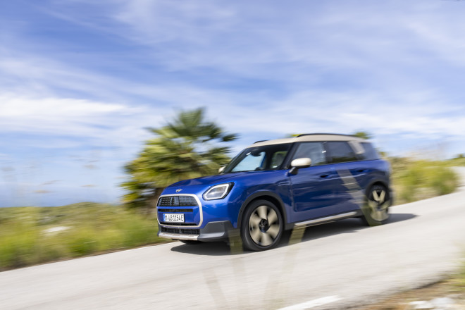Το MINI Countryman E σε έκδοση Favoured