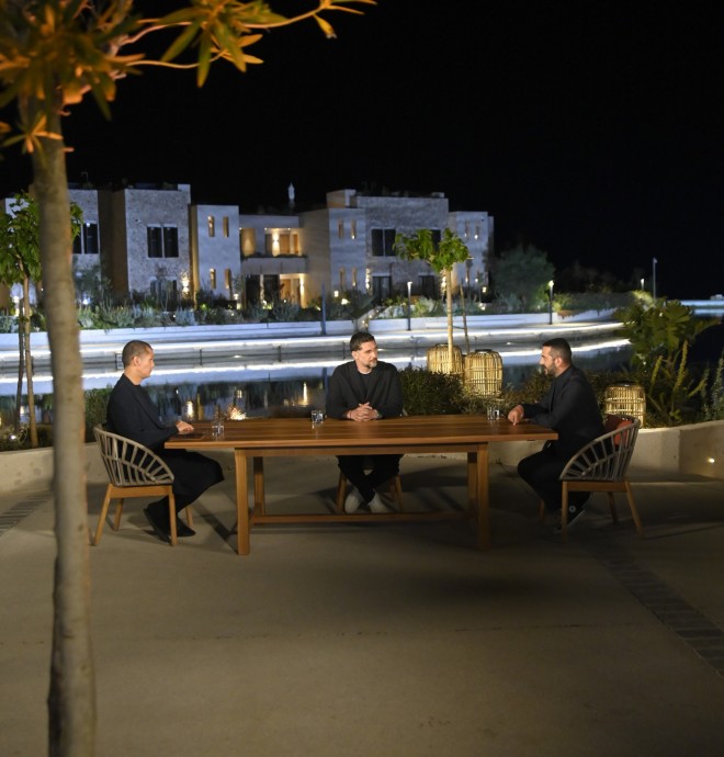 MasterChef: Σωτήρης Κοντιζάς, Πάνος Ιωαννίδης και Λεωνίδας Κουτσόπουλος έτοιμοι να δοκιμάσουν τα μενού των φιναλίστ