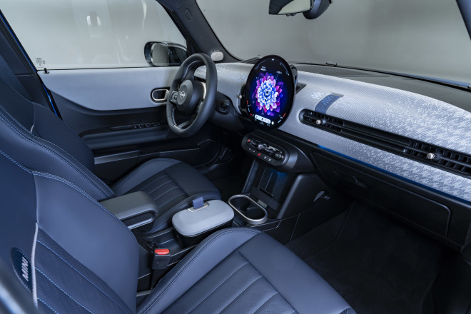Το νέο 5θυρο MINI