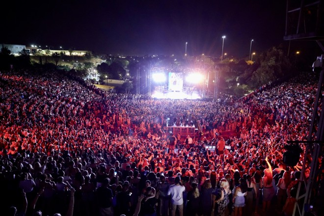 Νατάσα Θεοδωρίδου: Sold Out η πρεμιέρα της καλοκαιρινής της περιοδείας