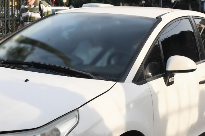 Ο γνωστός ποινικολόγος οδηγείται στον ανακριτή για το επεισόδιο ενδοοικογενειακής βίας σε βάρος της συζύγου του