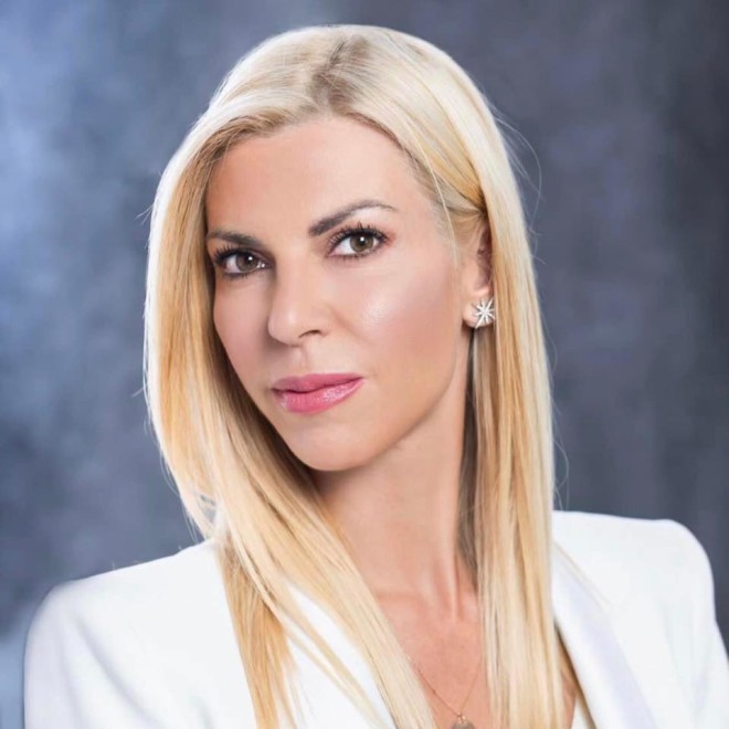 Η Σοφία Πολυζωγοπούλου κατήγγειλε τον ξυλοδαρμό από τον σύζυγό της Απόστολο Λύτρα