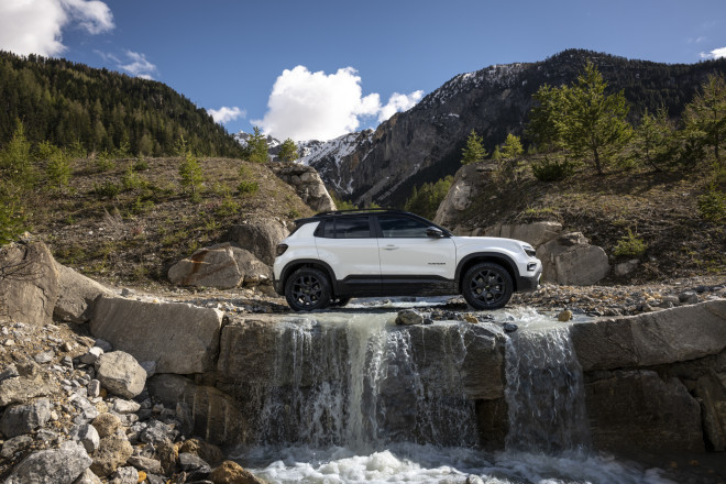 Το ηλεκτρικό Jeep Avenger τώρα με 29.700 ευρώ