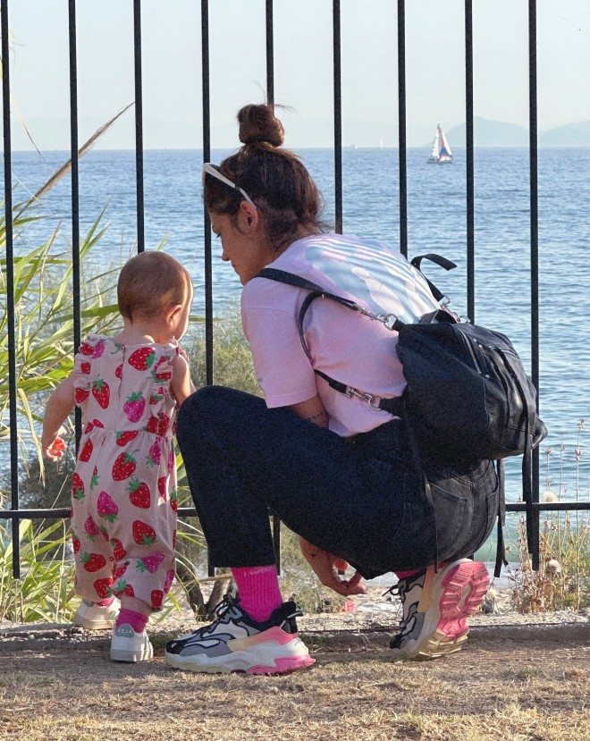 Η Μαίρη Συνατσάκη είναι μια πολύ στοργική μαμά!