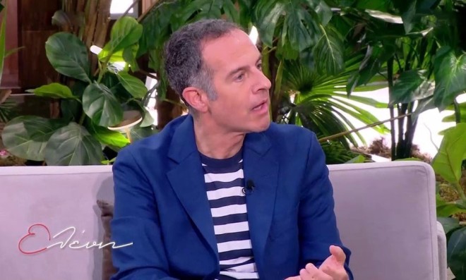 Τις τελευταίες τρεις τηλεοπτικές σεζόν ο Άρης Καβατζίκης βρίσκεται τηλεοπτικά στο πλευρό της Δανάης Μπάρκα