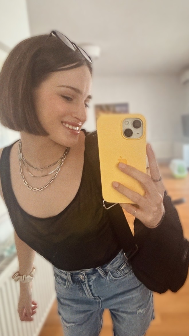 Νέο hair look για τη Μαρία Βοσκοπούλου