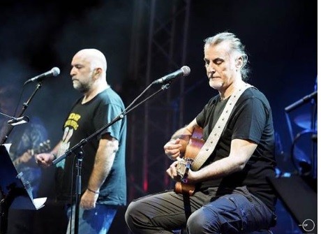 Oι Πυξ Λαξ επιστρέφουν παρέα με τον Κώστα Τουρνά στον λόφο του Λυκαβηττού
