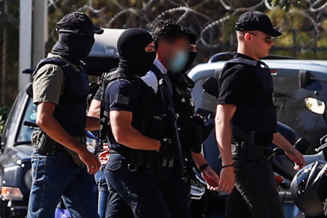 Προφυλακιστέος ο Ωραίος Τζορτζ για την εκτέλεση του τοπογράφου στο Ψυχικό