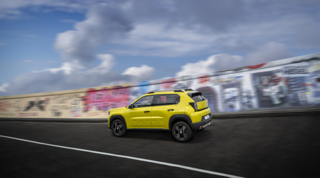 Fiat Grande Panda: Αποκαλύφθηκε το εσωτερικό του