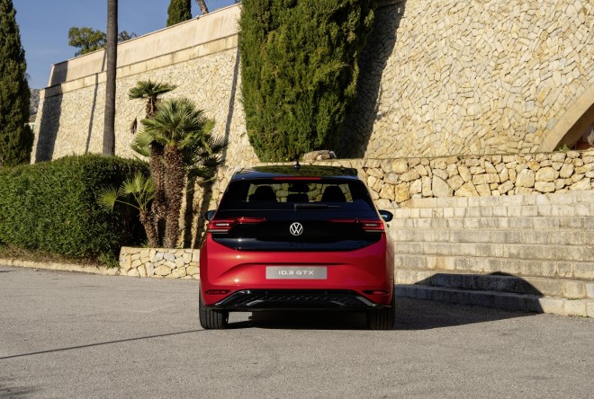 Νέο VW ID.3 GTX και νέες εκδόσεις ID.3 & ID.5: Οι τιμές στην Ελλάδα  