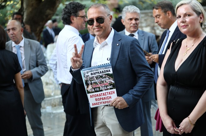 Εκπρόσωποι περιοχών που καταστράφηκαν από τις πλημμύρες στη Θεσσαλία, βρέθηκαν στη δεξίωση στο Προεδρικό Μέγαρο - Intimenews
