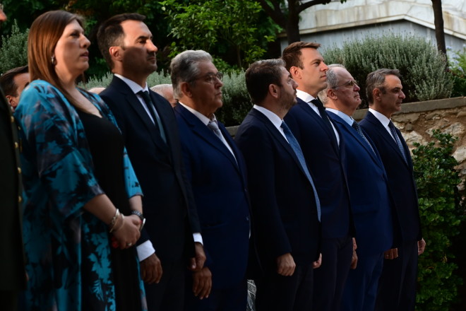 Οι πολιτικοί αρχηγοί στο Προεδρικό Μέγαρο - Eurokinissi