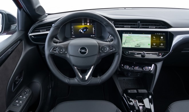 Τα νέα Corsa Hybrid και Mokka Hybrid είναι άμεσα διαθέσιμα 