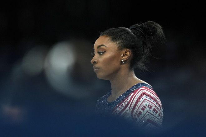Η Simon Biles είχε καταγγείλει το 2018 ότι είχε πέσει θύμα σεξουαλικής επίθεσης από τον γιατρό της εθνικής ομάδας γυμναστικής των ΗΠΑ - AP Images