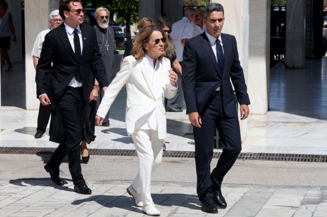 Μαρίνα Καρέλλα