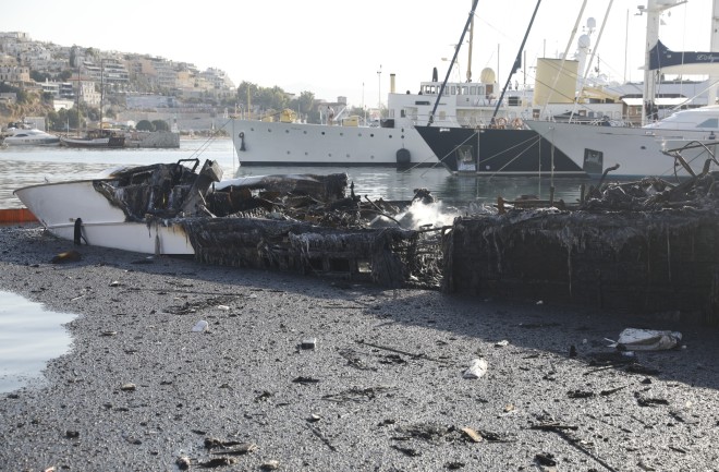 Η περιοχή, όπου εκδηλώθηκε η φωτιά έχει αποκλειστεί - Intimenews