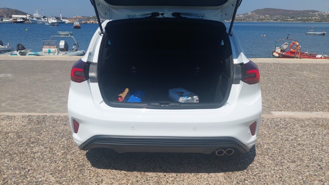 Ford Focus 1,0 Ecoboost mHEV 125 PS - Χώρος αποκευών