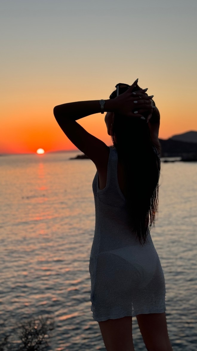 Ανδρέας Γεωργίου: Τα τρυφερά ενσταντανέ με τη σύντροφό του στη Σύρο