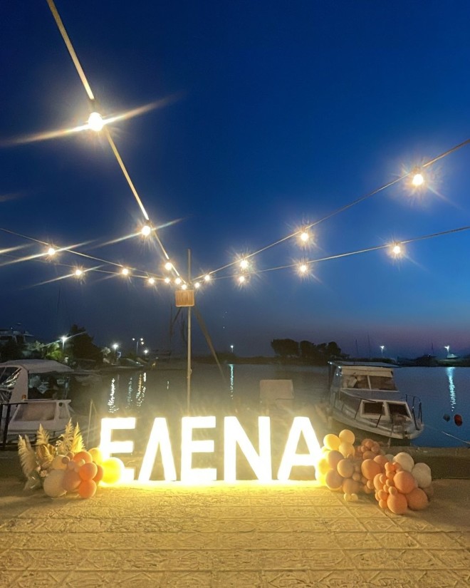 Σοφία Αλατζά: Bάφτισε την 7 μηνών κόρη της στη Θεσσαλονίκη