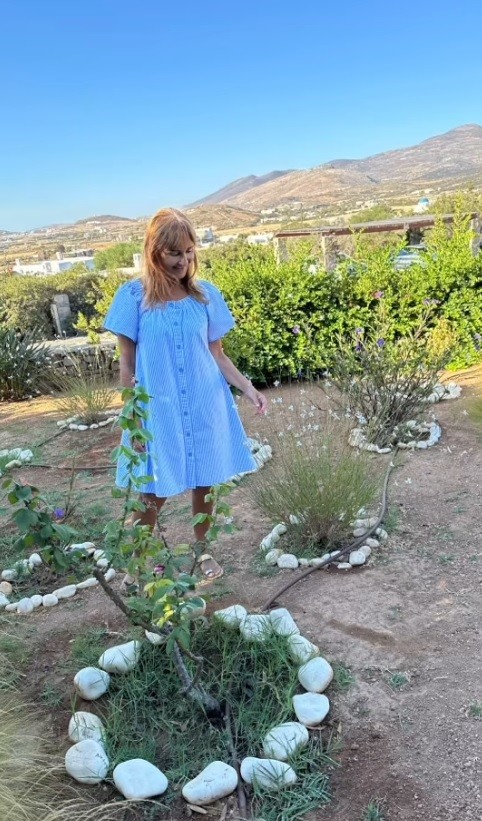 Στιγμιότυπο από τις διακοπές της Μάρας Ζαχαρέα στην Πάρο/ πηγή instagram