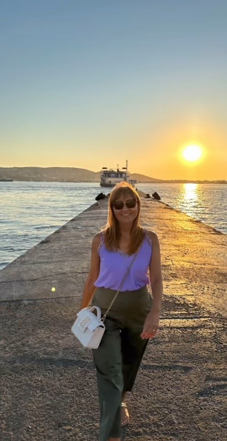 Στιγμιότυπο από τις διακοπές της Μάρας Ζαχαρέα στην Πάρο/ πηγή instagram