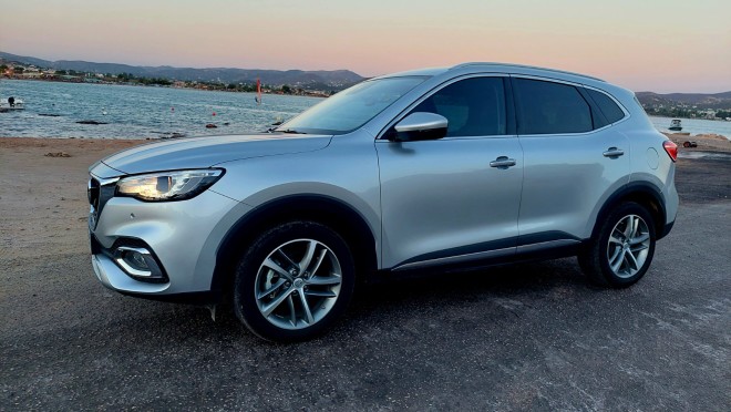 Δοκιμάζουμε το MG eHS Plug-in Hybrid