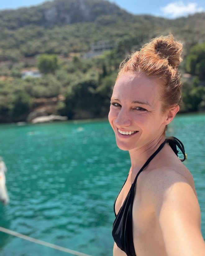 Κορμάρα η Στεφανία Γουλιώτη - Έτσι αποχαιρέτησε τον Αύγουστο