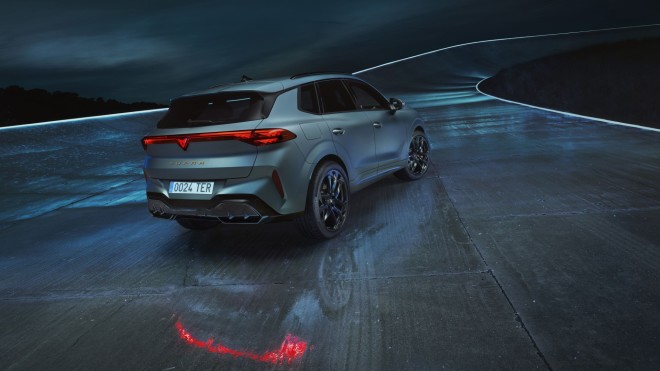 Η CUPRA αποκαλύπτει το Terramar