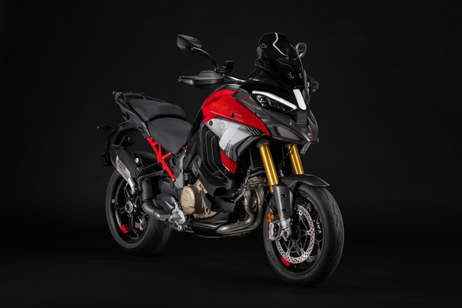 Ducati: Αποκαλύπτει τις νέες Multistrada V4, V4 S και Pikes Peak 2025