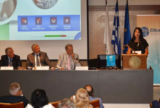 Ο Γιώργος Πατούλης είναι τρισευτυχισμένος καθώς η νέα του σύντροφος, Νάνσυ Κοιλού, περιμένει το πρώτο τους παιδί. 