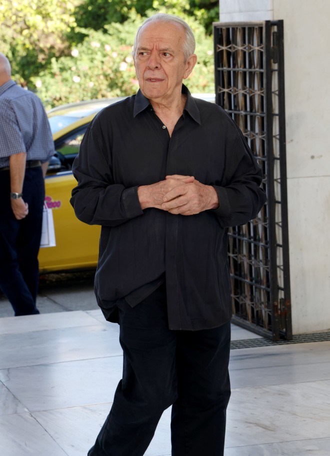 Funeral of Giannis Mortzos: Giorgos Armenis