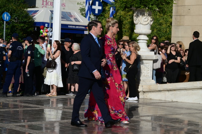 Γάμος Θεοδώρας - Μάθιου Κουμάρ: Οι πρώτες εικόνες από τους καλεσμένους