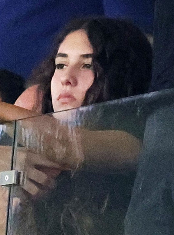 Γιάννης Αϊβάζης: Στο γήπεδο με την κούκλα κόρη του Ισμήνη Αϊβάζη