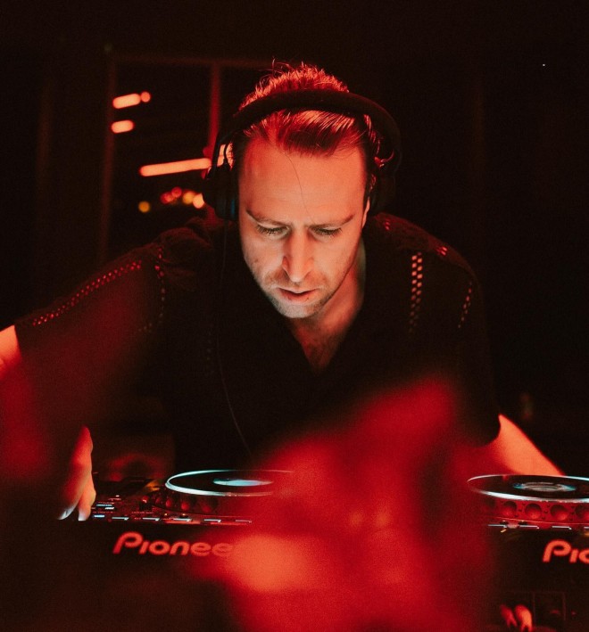 Ο Jack Revill. ή Jackmaster, επί το έργον!