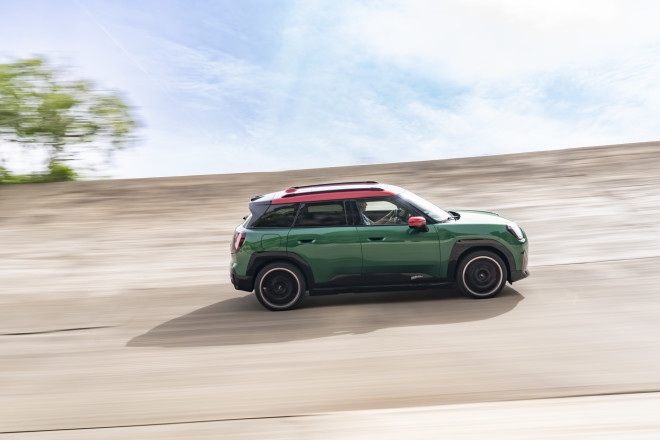 Ηλεκτρικό MINI John Cooper Works και νέο MINI John Cooper Works Aceman