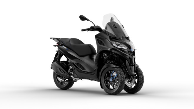 Το νέο Piaggio MP3 310 οδηγείται με δίπλωμα αυτοκινήτου