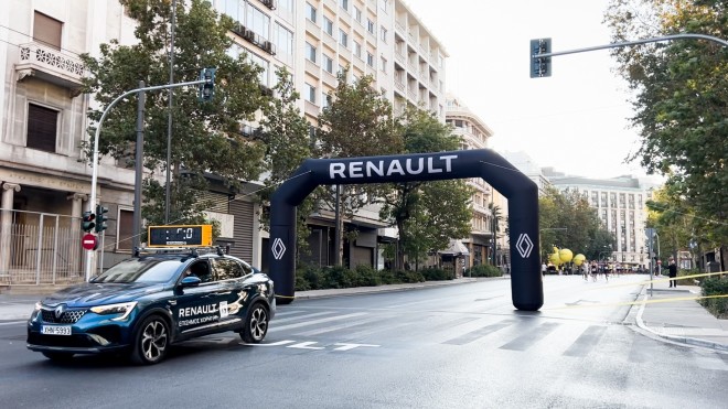Renault: Έτρεξε με επιτυχία στον Αυθεντικό Μαραθώνιο Αθηνών