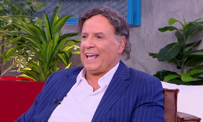 Ο Χάρης Ρώμας δηλώνει σε σχέση, αλλά όχι... ερωτευμένος