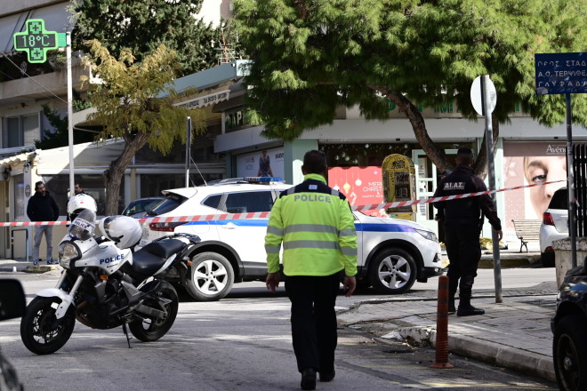 Πυροβολισμοί με νεκρούς στη Γλυφάδα