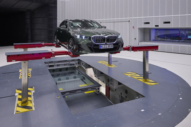 BMW: Αθόρυβες δοκιμές για αθόρυβα αυτοκίνητα