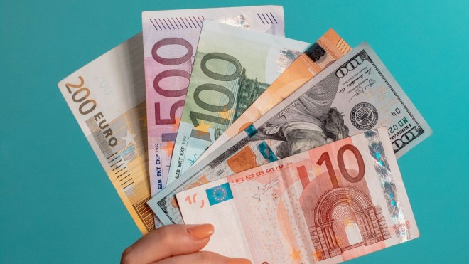 Πώς να αλλάξουμε τον τρόπο που διαχειριζόμαστε τα χρήματά μας