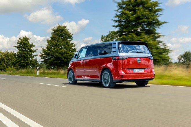 VW ID Buzz: Mε νέους κινητήρες και εκδόσεις 