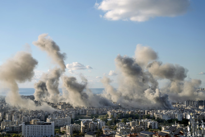 Ισραηλινές αεροπορικές επιδρομές στη Βυρητό του Λιβάνου 