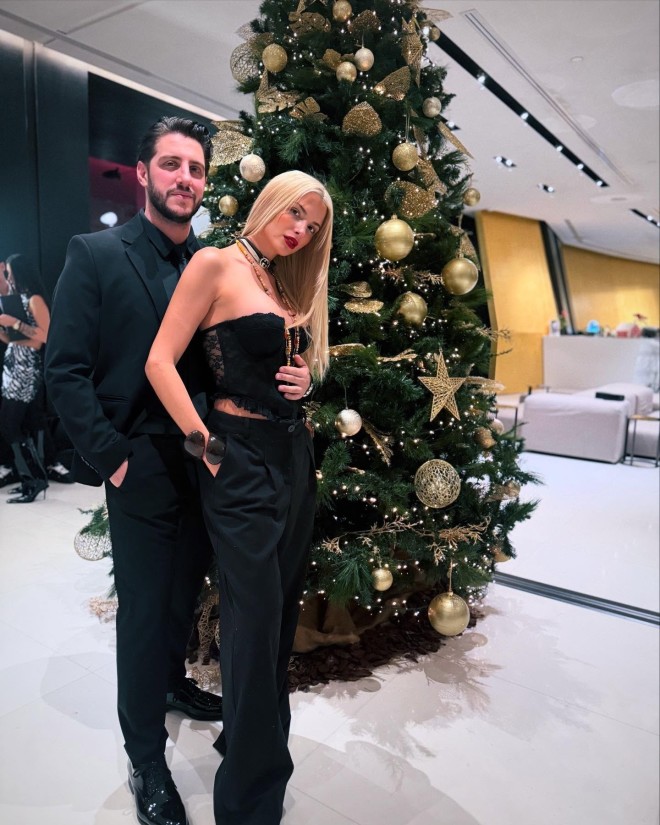 Hot couple η Κατερίνα Λιόλιου κι ο Χάρης Παπατζανής!