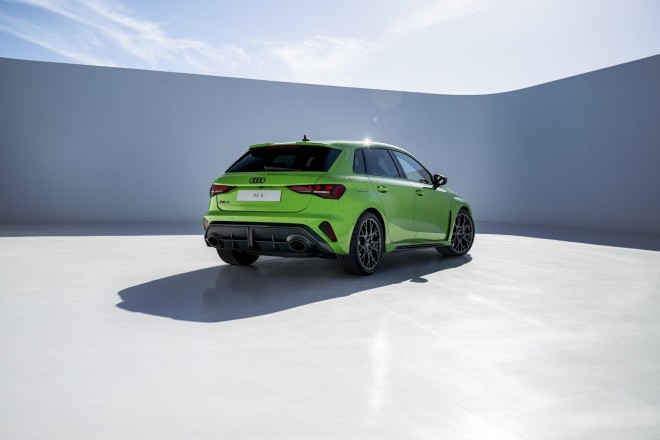 Audi RS3 Sportback και Sport Sedan: Δείτε εκδόσεις και τιμές 