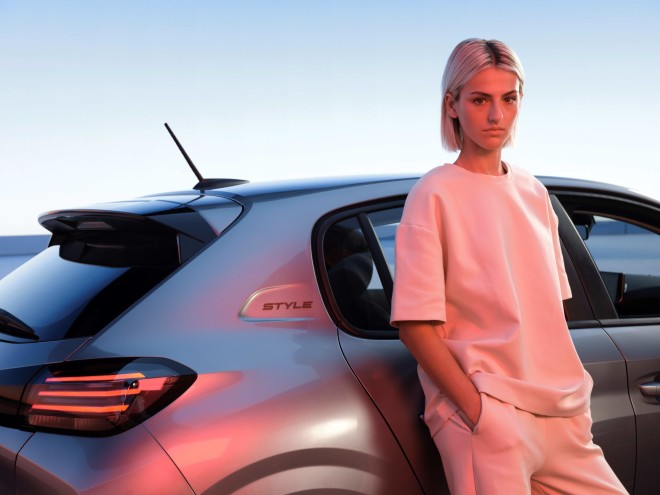 PEUGEOT 208 Style: Δείτε την τιμή του 